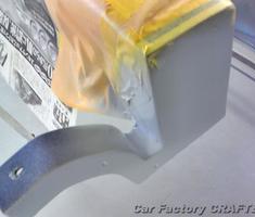 エスティマ　サイドステップの割れ補修、塗装